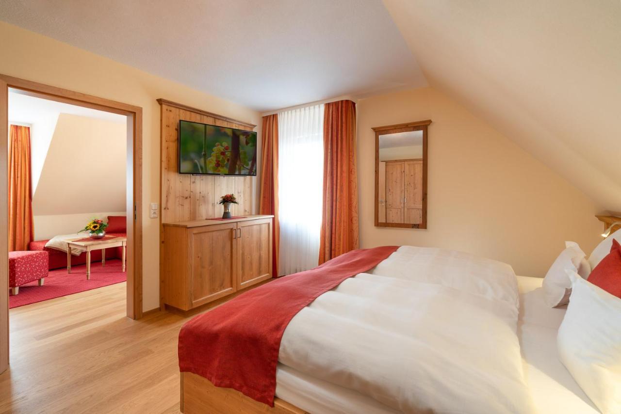 Ferienwohnungen Engelmannstift Bacharach Esterno foto